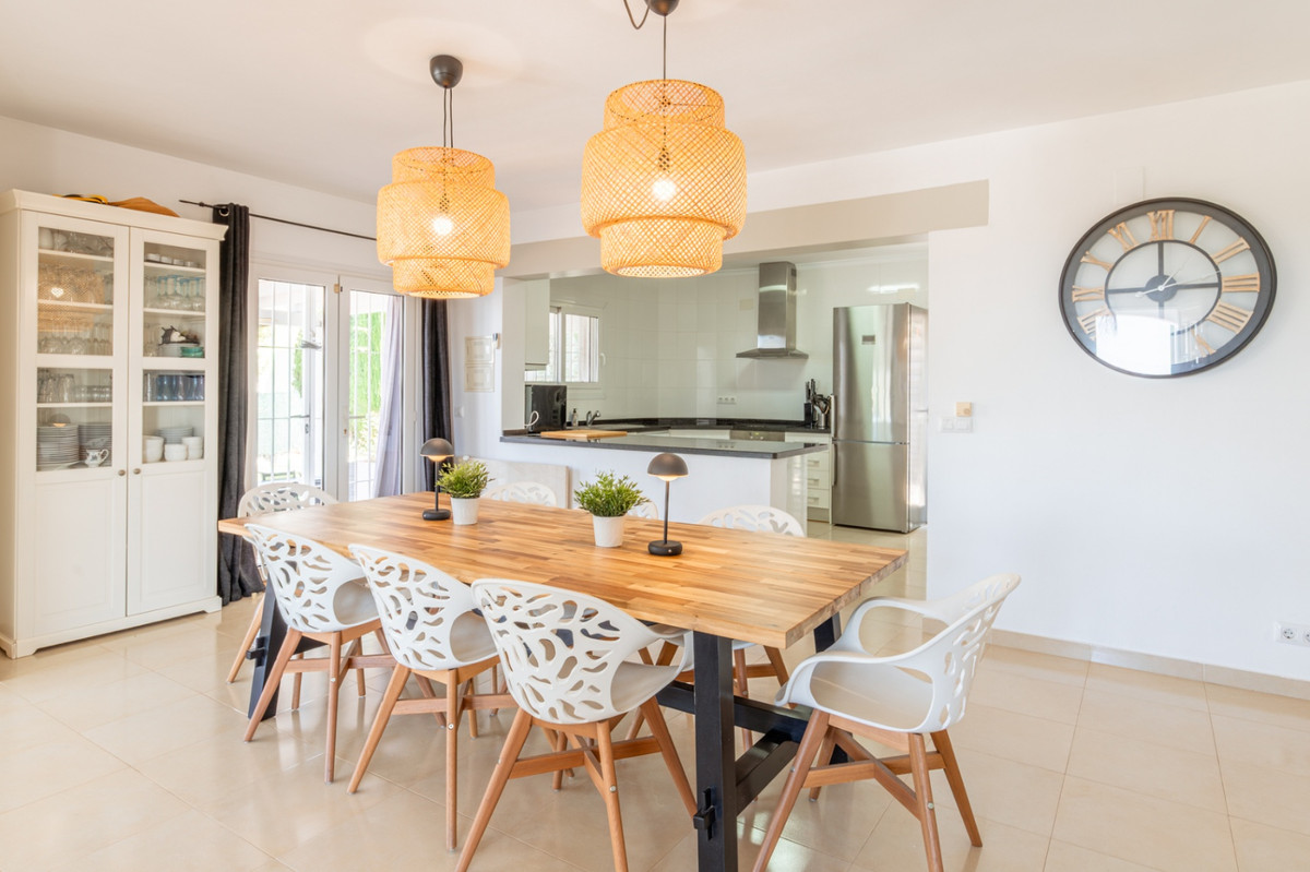 Appartement te koop in Moraira | 4 slaapkamers H5393569