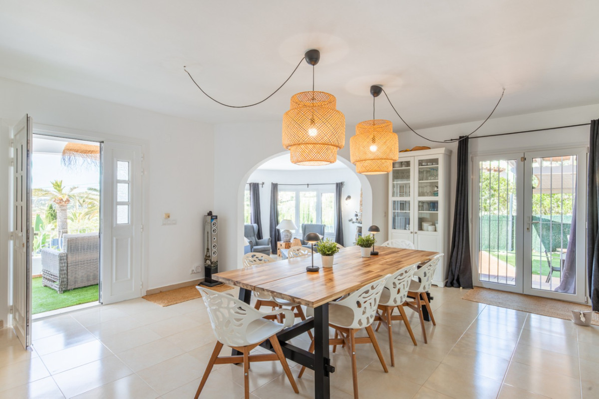 Appartement te koop in Moraira | 4 slaapkamers H5393569