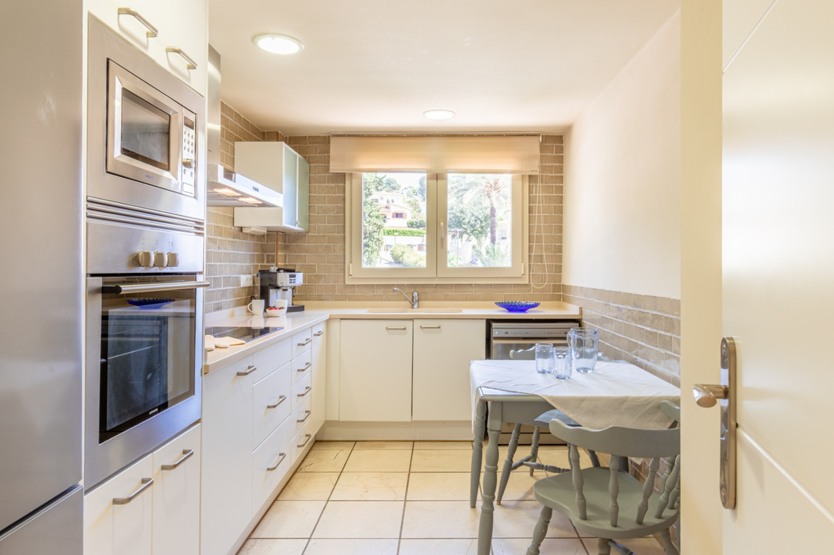 Huis te koop in Moraira | 3 slaapkamers H5400646