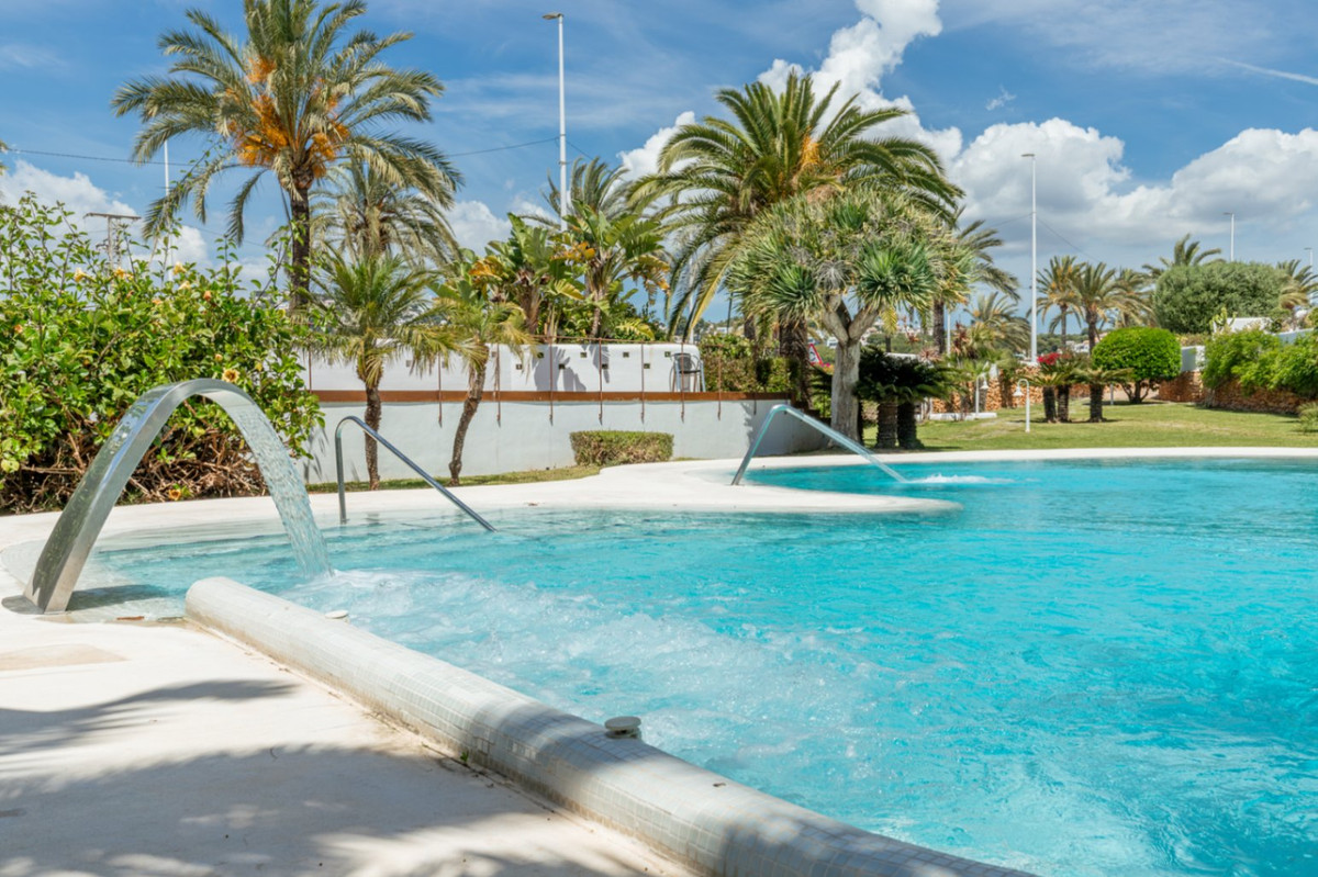 Huis te koop in Moraira | 3 slaapkamers H5400646