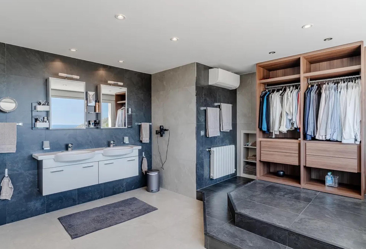 Property main view 23