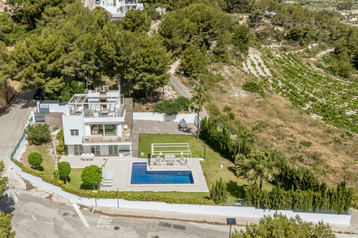 Property main view 32