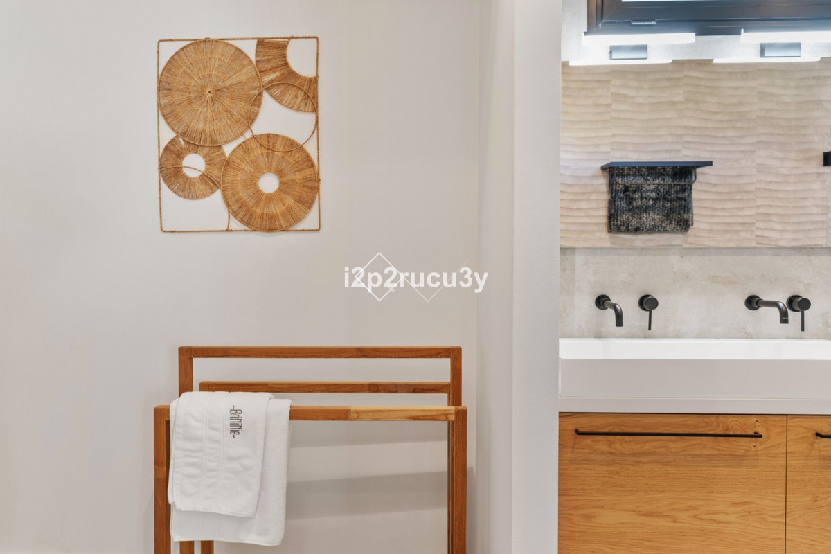 Property main view 33