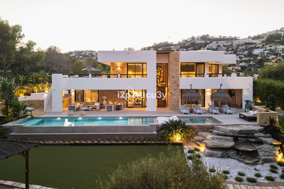 Property main view 39