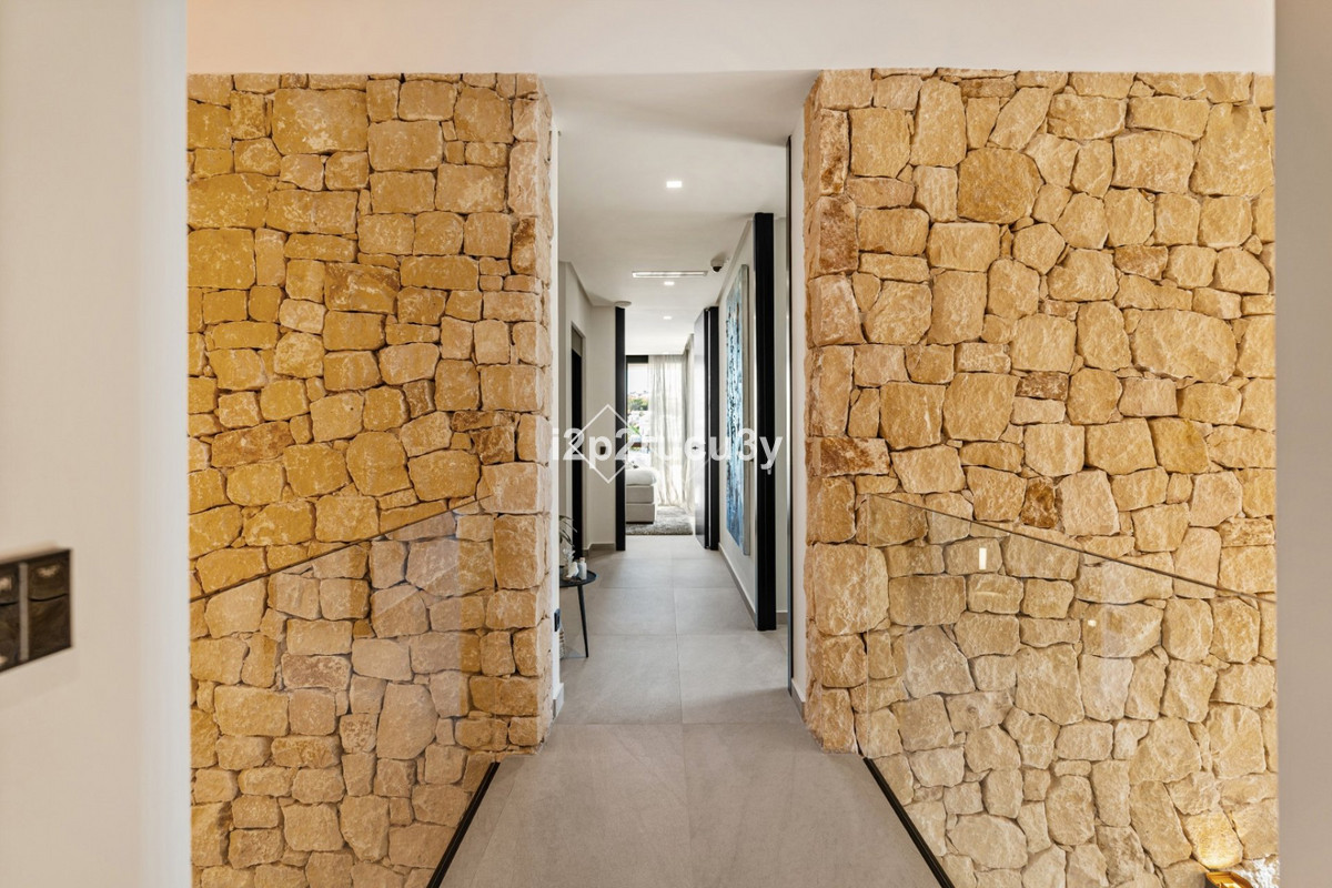Property main view 45