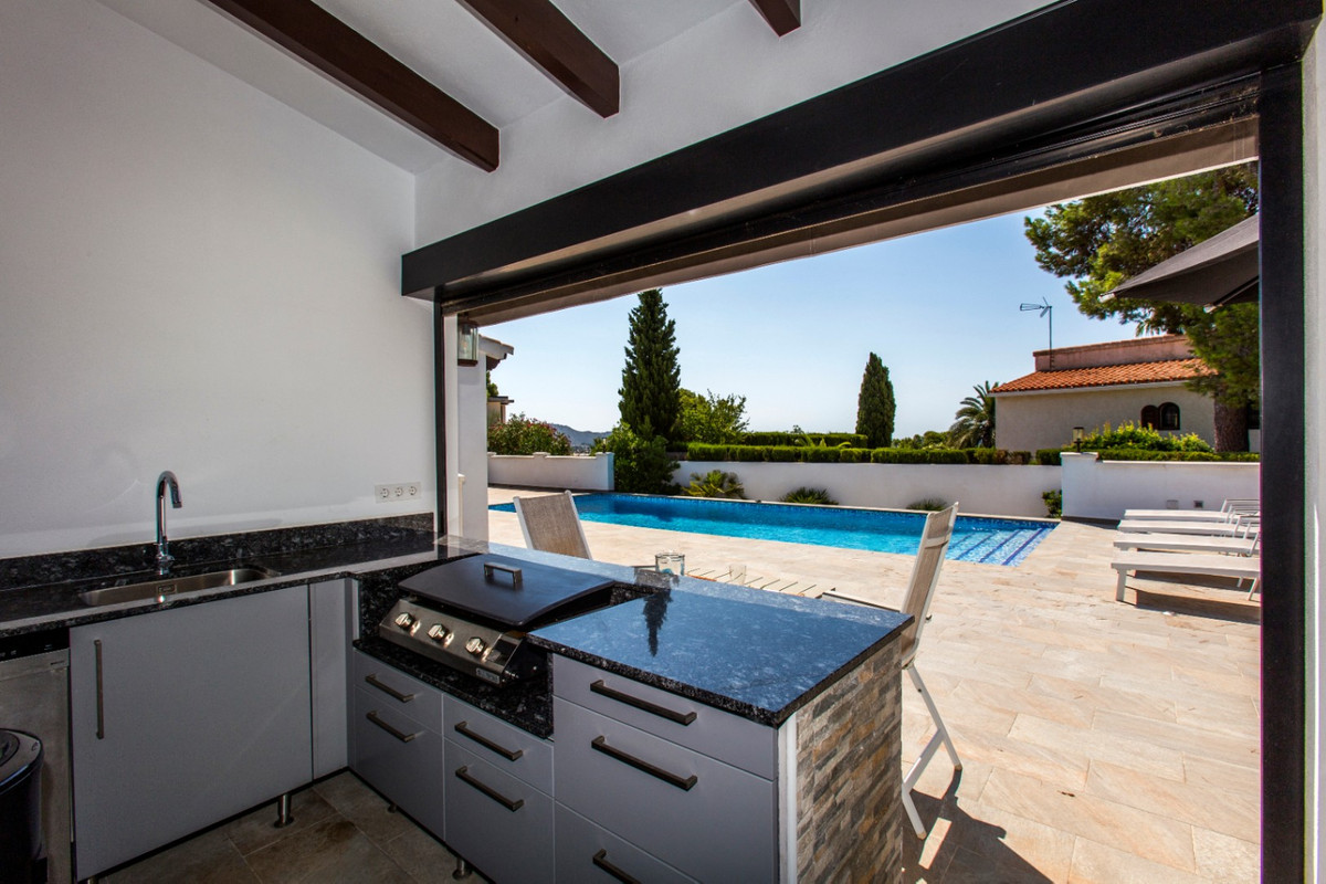 Property main view 44
