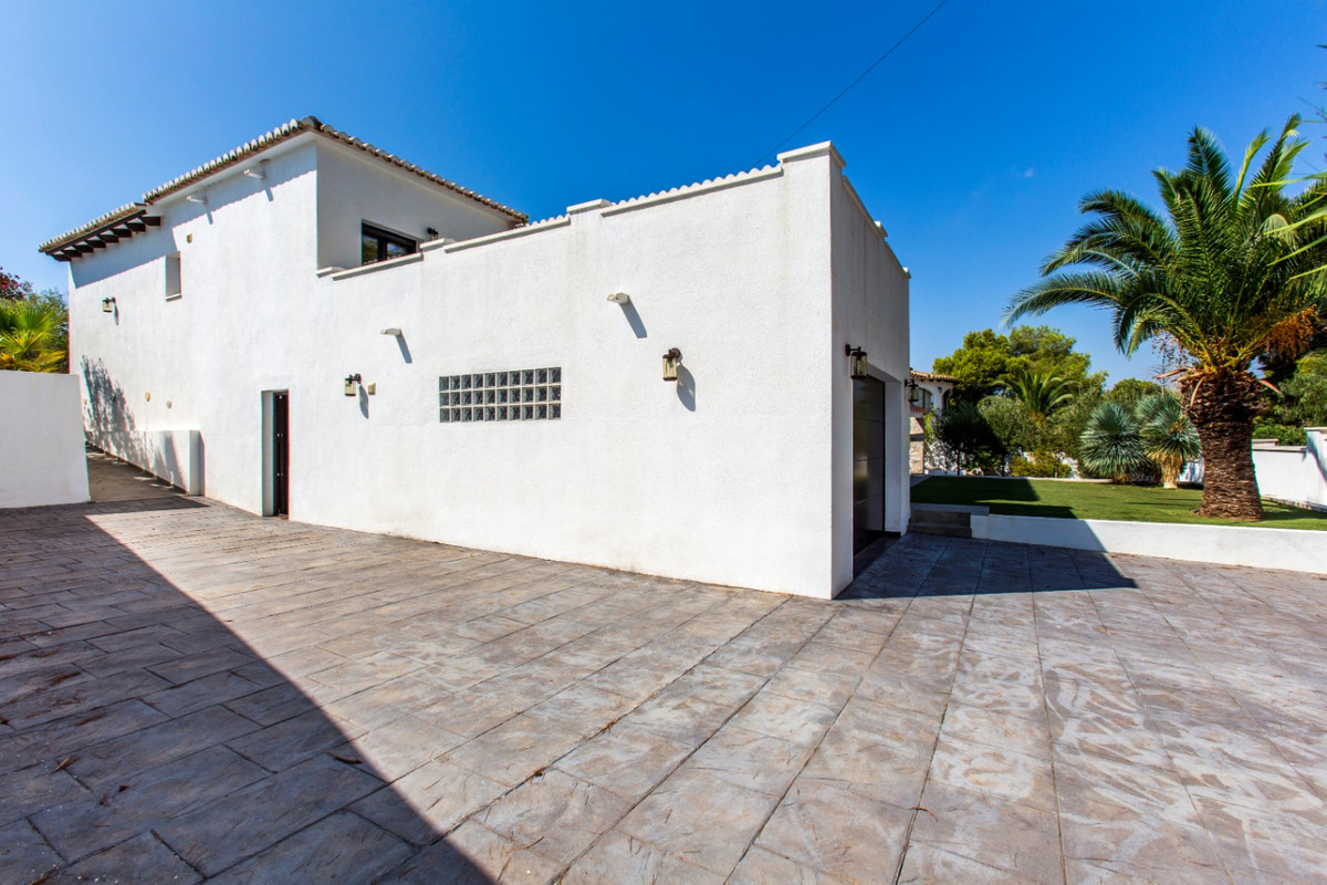 Property main view 47