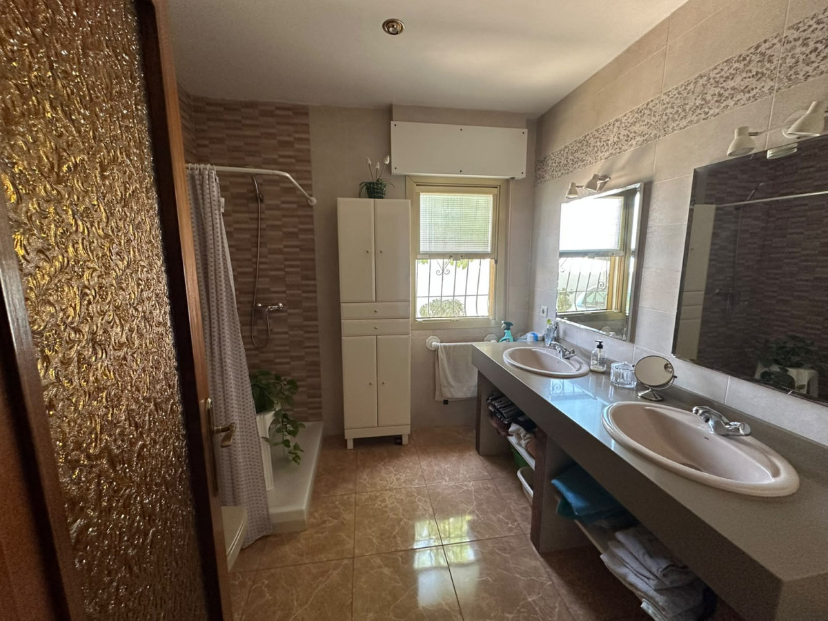 Property main view 33