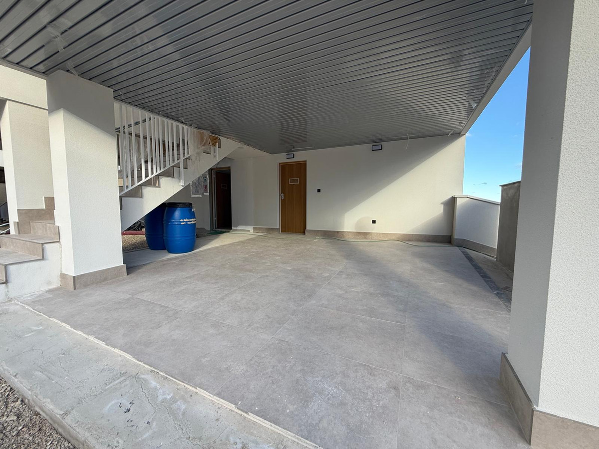 Property main view 40