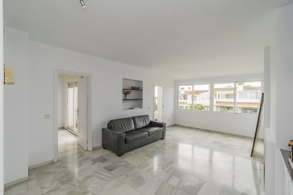 Penthouse in Nagüeles-6