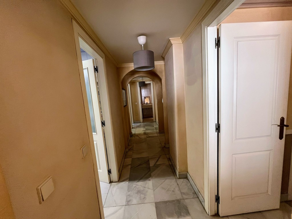 Appartement te koop in Nagüeles | 3 slaapkamers H5047798