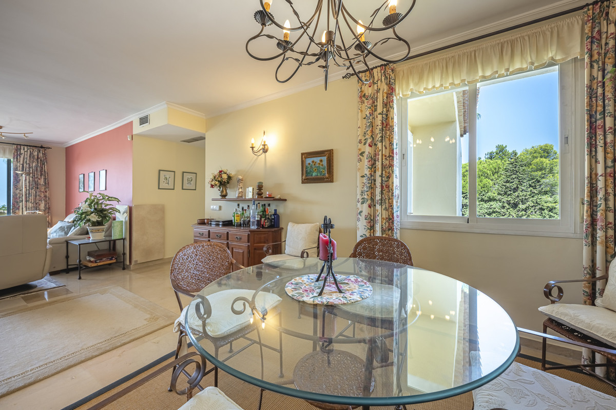 Appartement te koop in Nagüeles | 2 slaapkamers H5117206
