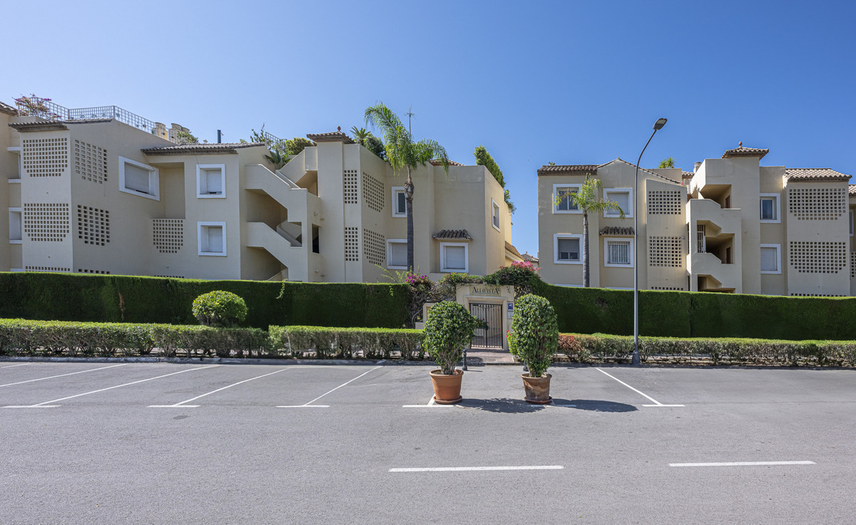 Appartement te koop in Nagüeles | 2 slaapkamers H5117206