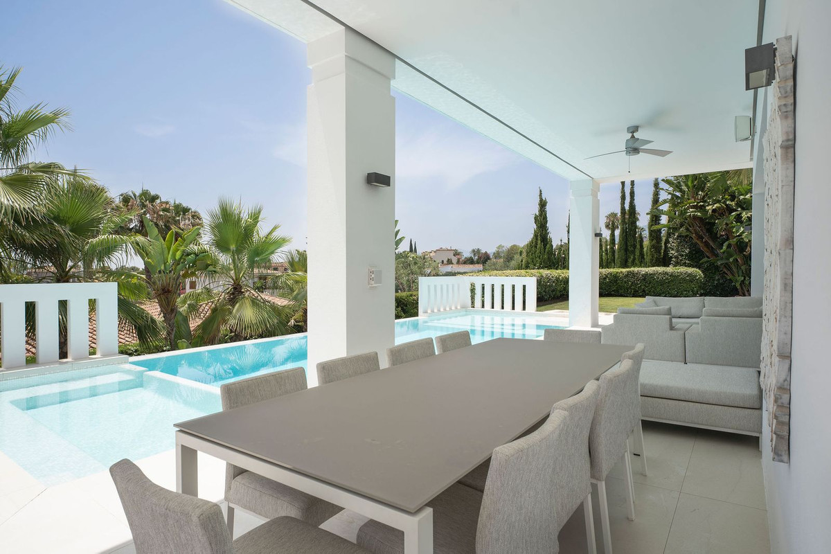 Huis te koop in Nagüeles | 5 slaapkamers H5137888
