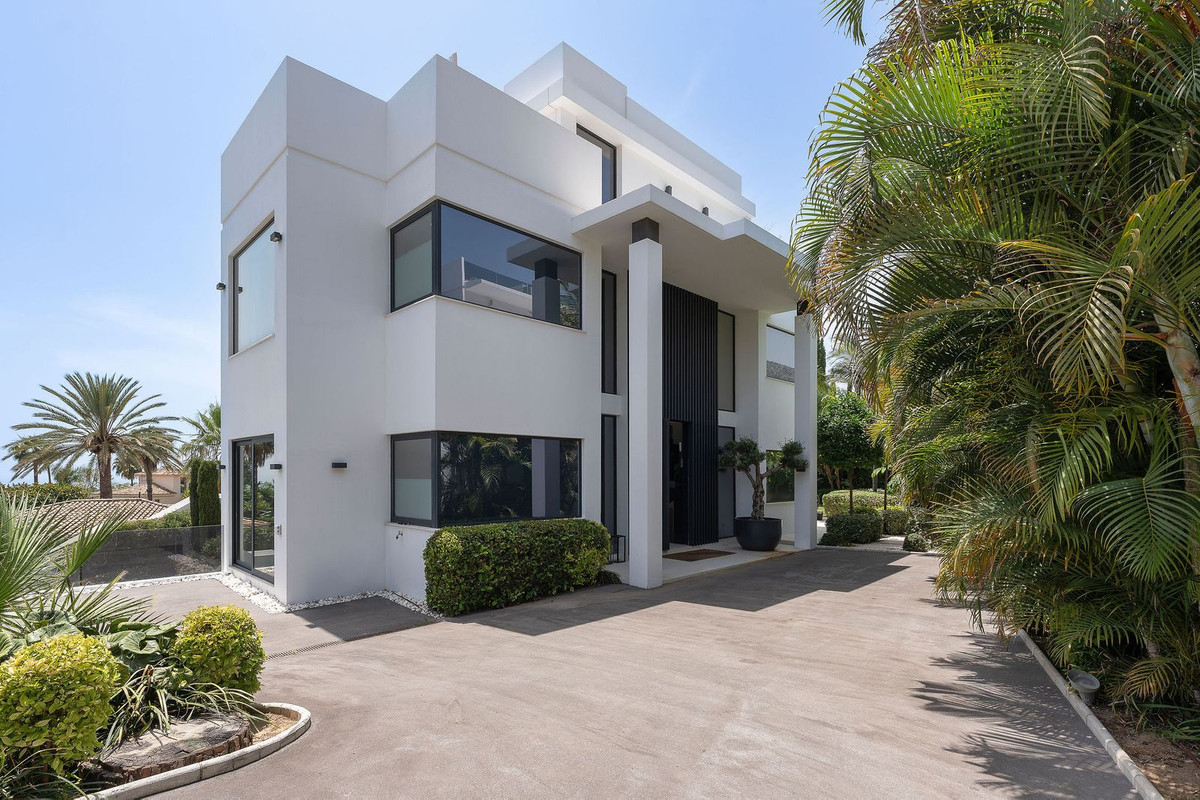 Huis te koop in Nagüeles | 5 slaapkamers H5137888