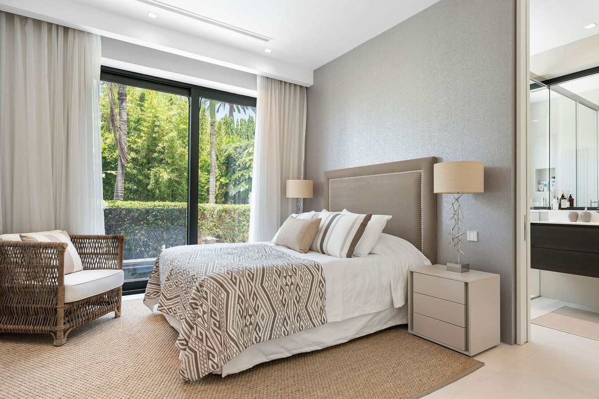 Huis te koop in Nagüeles | 5 slaapkamers H5137888