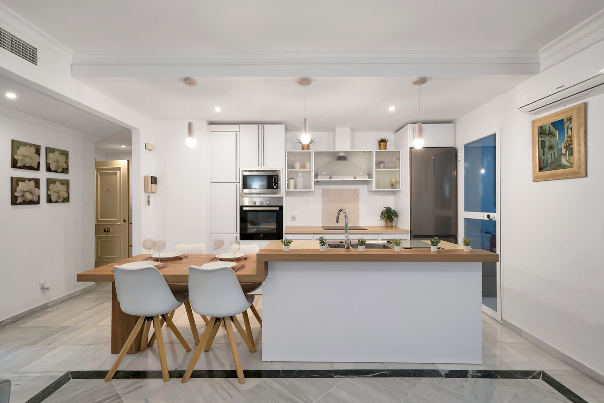 Appartement te koop in Nagüeles | 2 slaapkamers H5242255