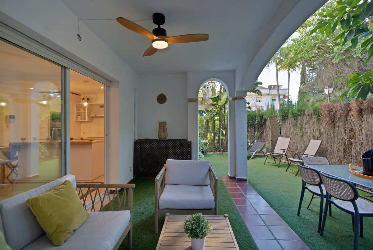 Appartement te koop in Nagüeles | 2 slaapkamers H5242255