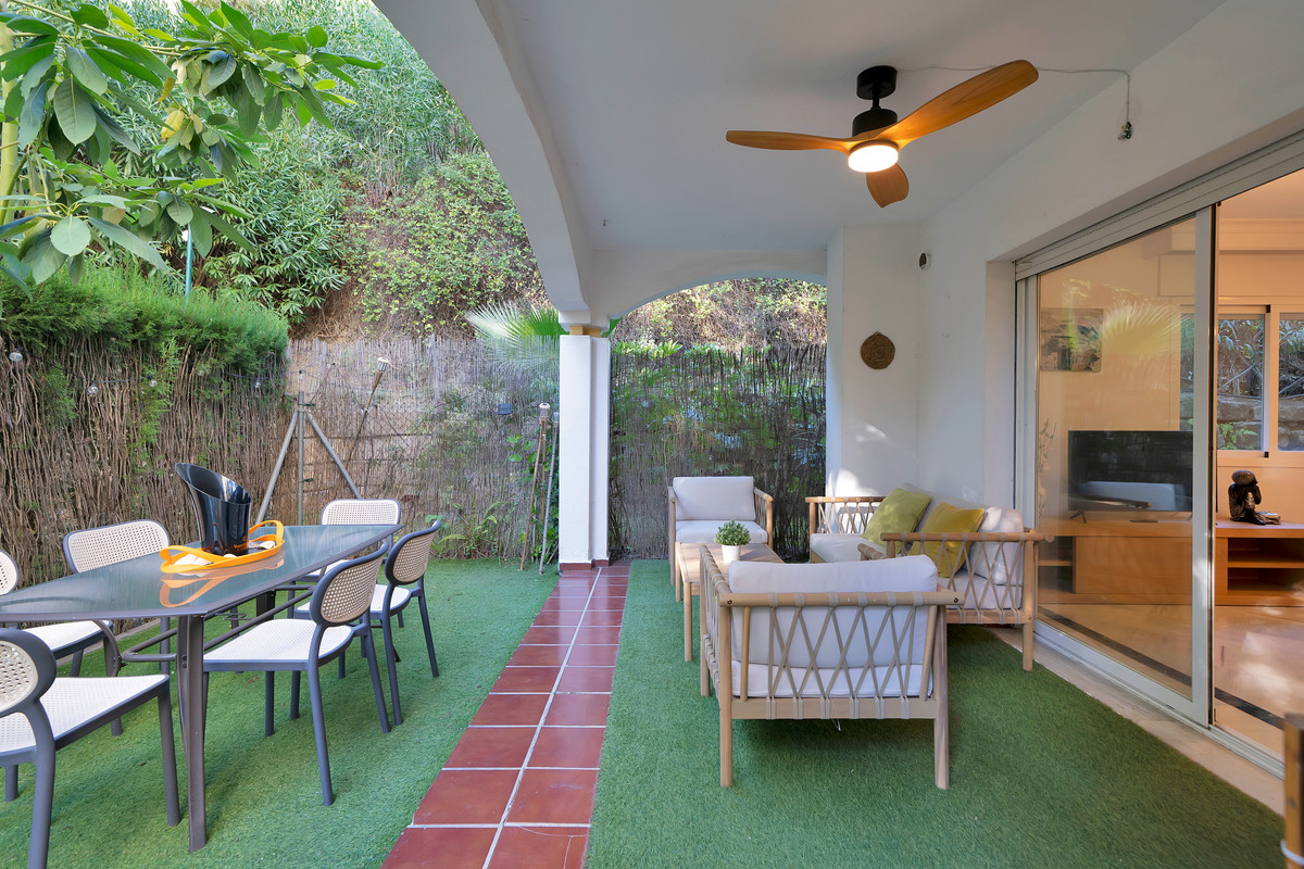 Appartement te koop in Nagüeles | 2 slaapkamers H5242255