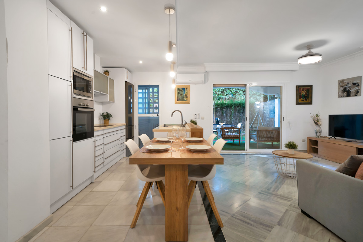 Appartement te koop in Nagüeles | 2 slaapkamers H5242255