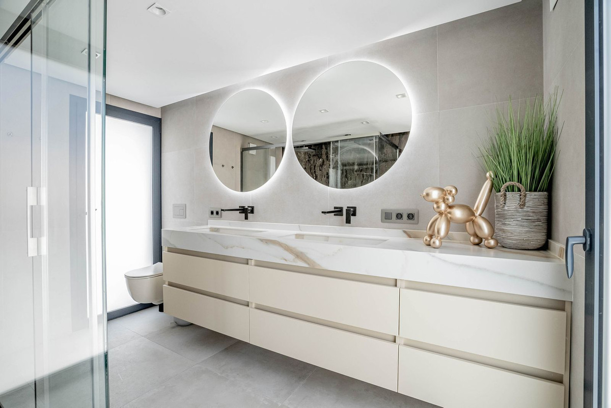 Huis te koop in Nagüeles | 6 slaapkamers H5264092