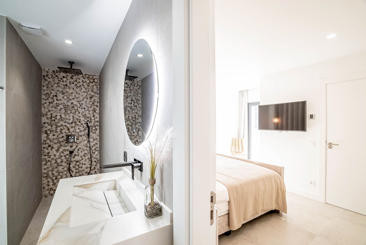 Huis te koop in Nagüeles | 6 slaapkamers H5264092