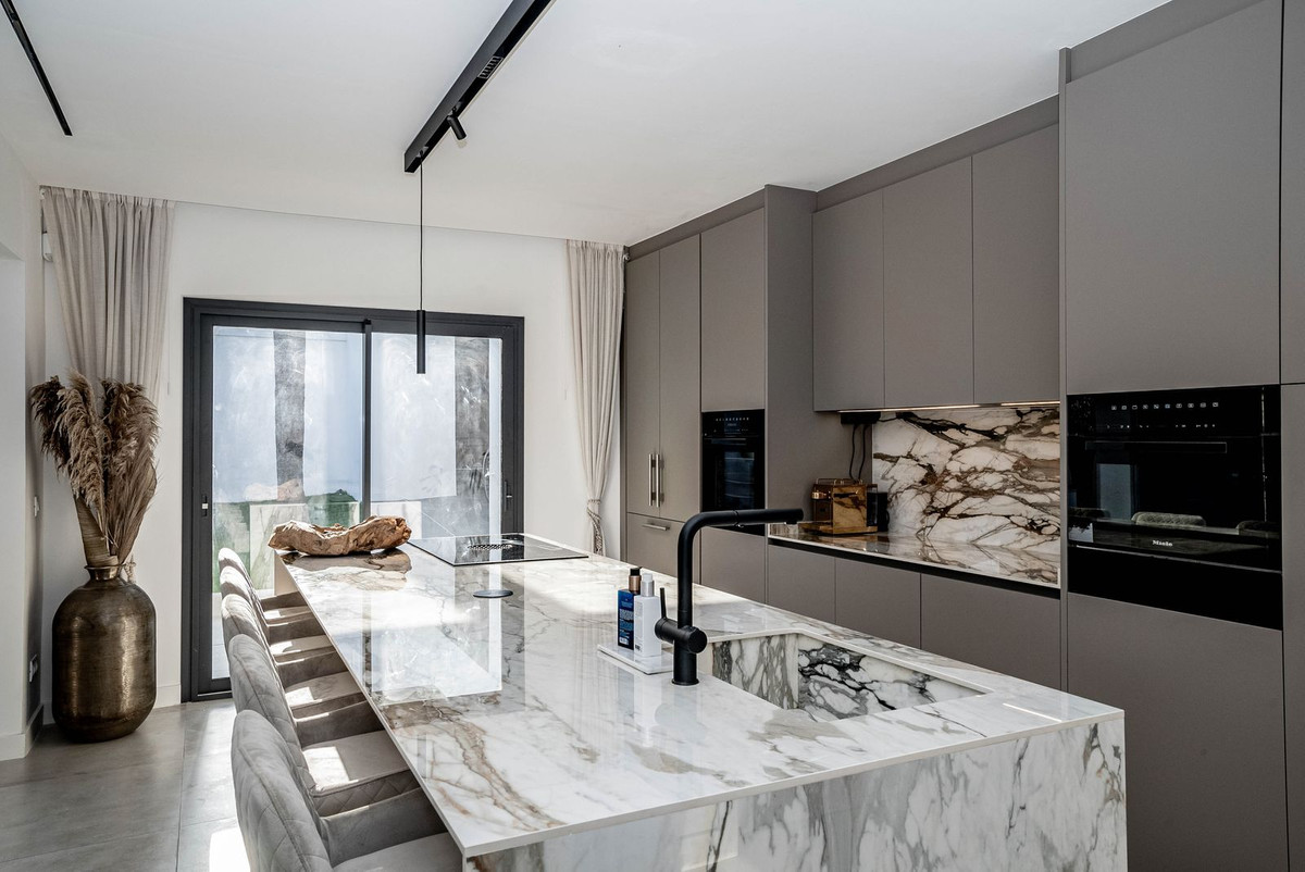 Huis te koop in Nagüeles | 6 slaapkamers H5264092