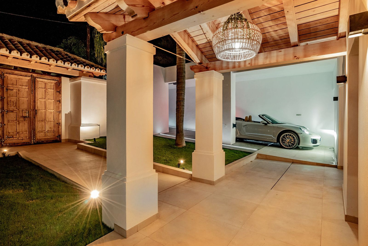 Huis te koop in Nagüeles | 6 slaapkamers H5264092