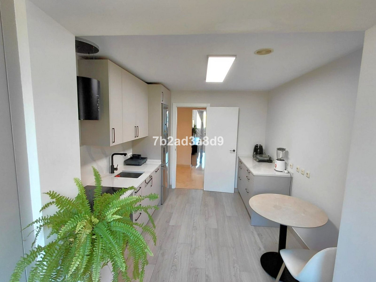 Appartement te koop in Nagüeles | 2 slaapkamers H5353675