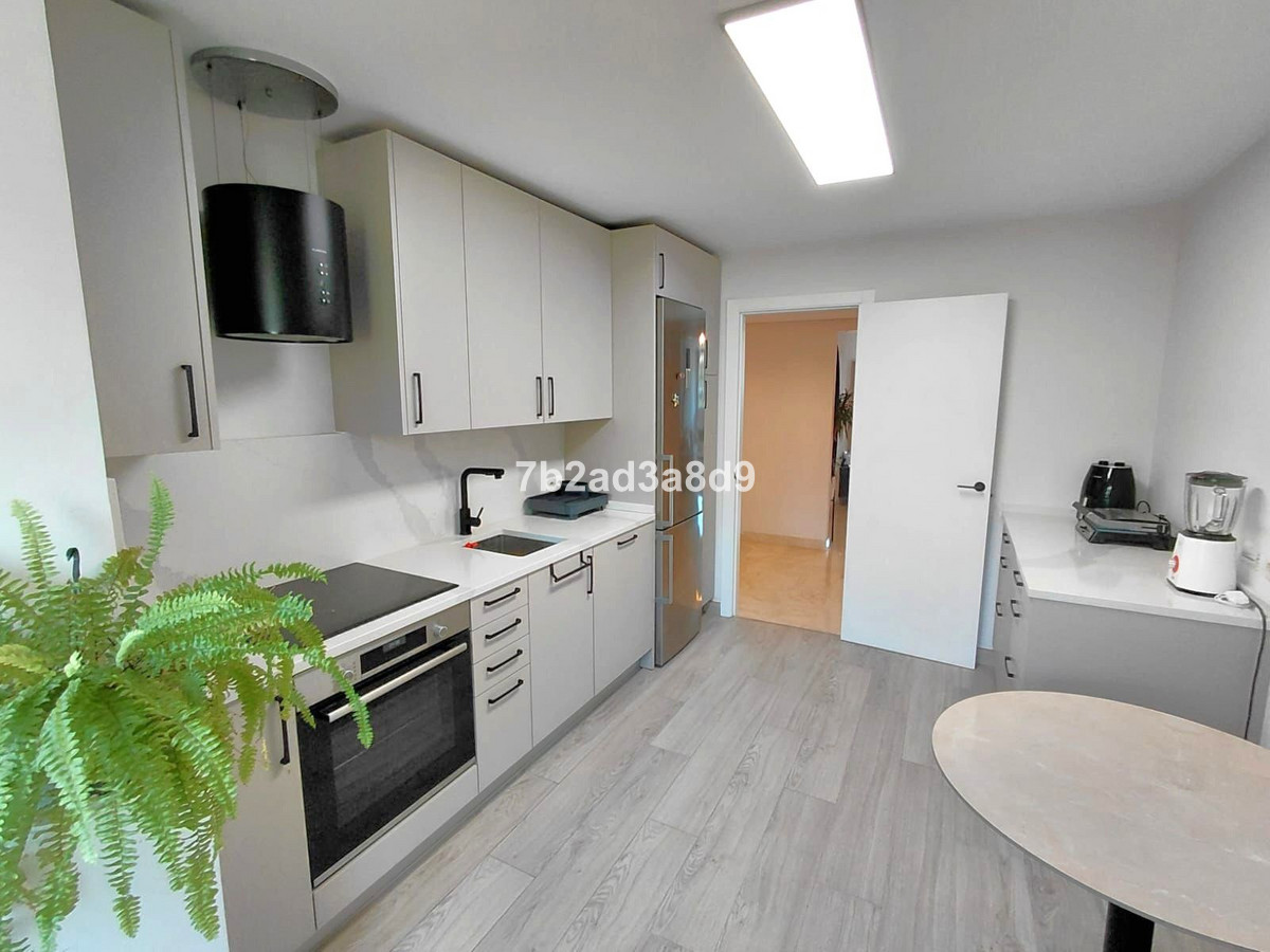 Appartement te koop in Nagüeles | 2 slaapkamers H5353675