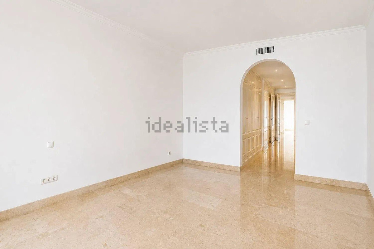 Appartement te koop in Nagüeles | 3 slaapkamers H5397199