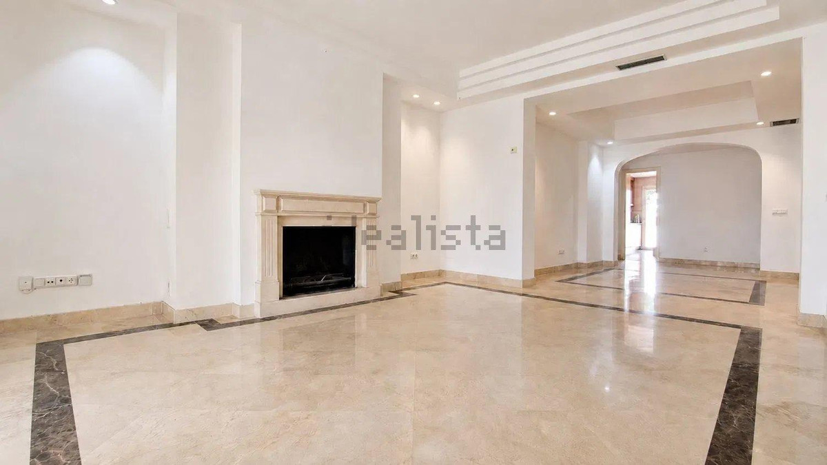 Appartement te koop in Nagüeles | 3 slaapkamers H5397199