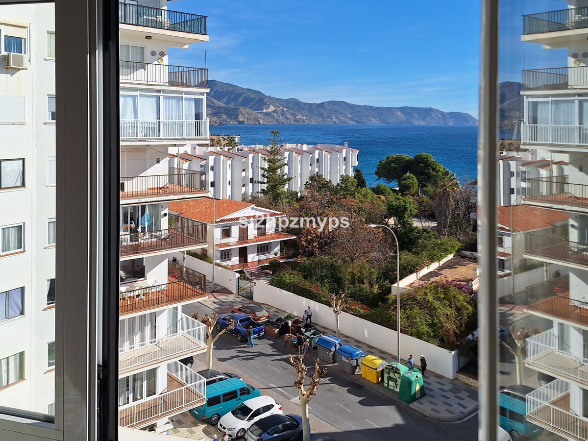 Bovenverdieping Appartement in Nerja-13