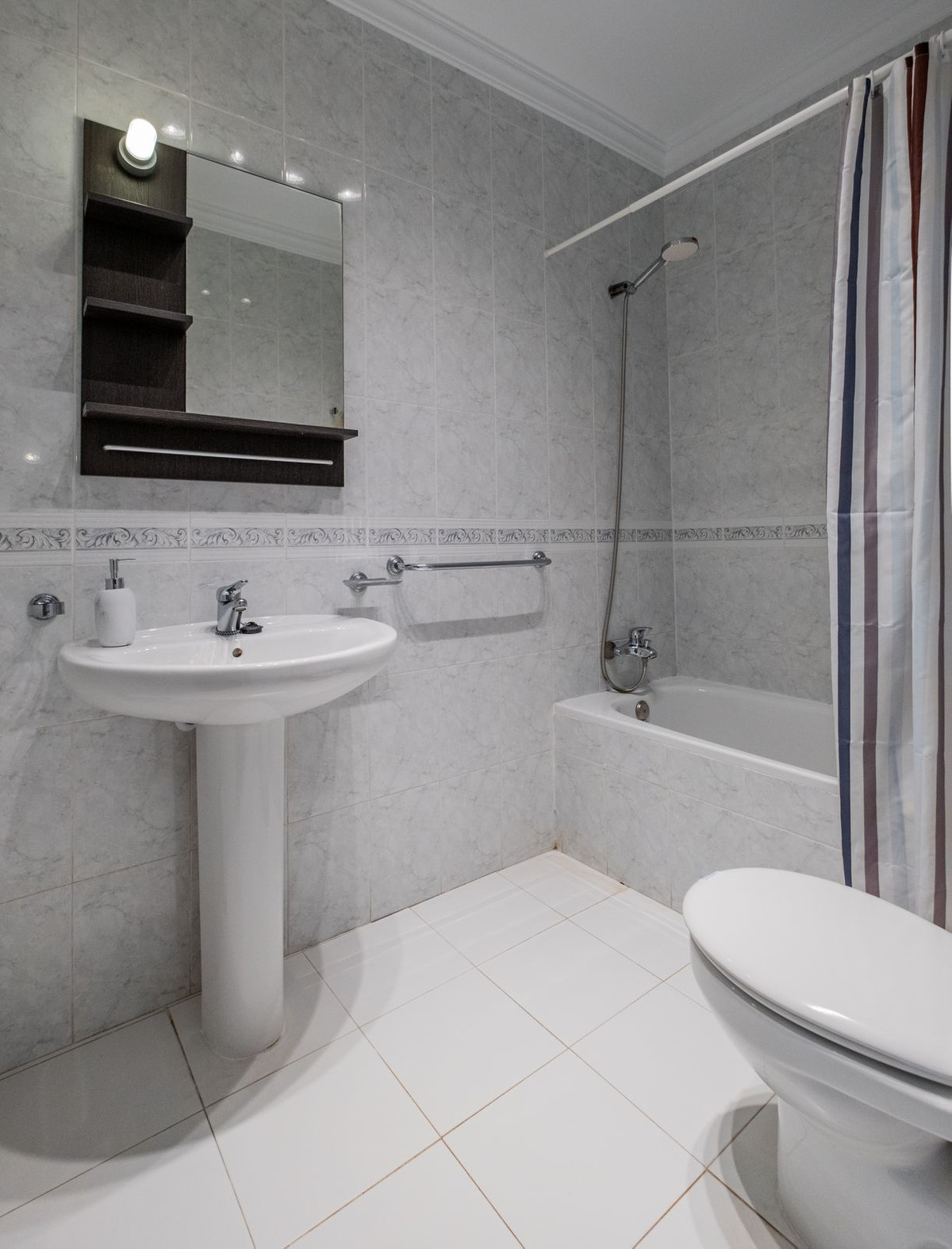 Tussenverdieping Appartement in Nerja-19