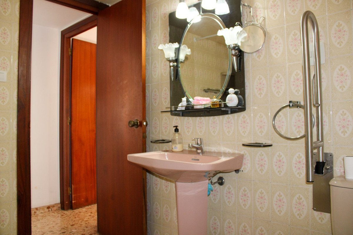 Penthouse in Nerja-14