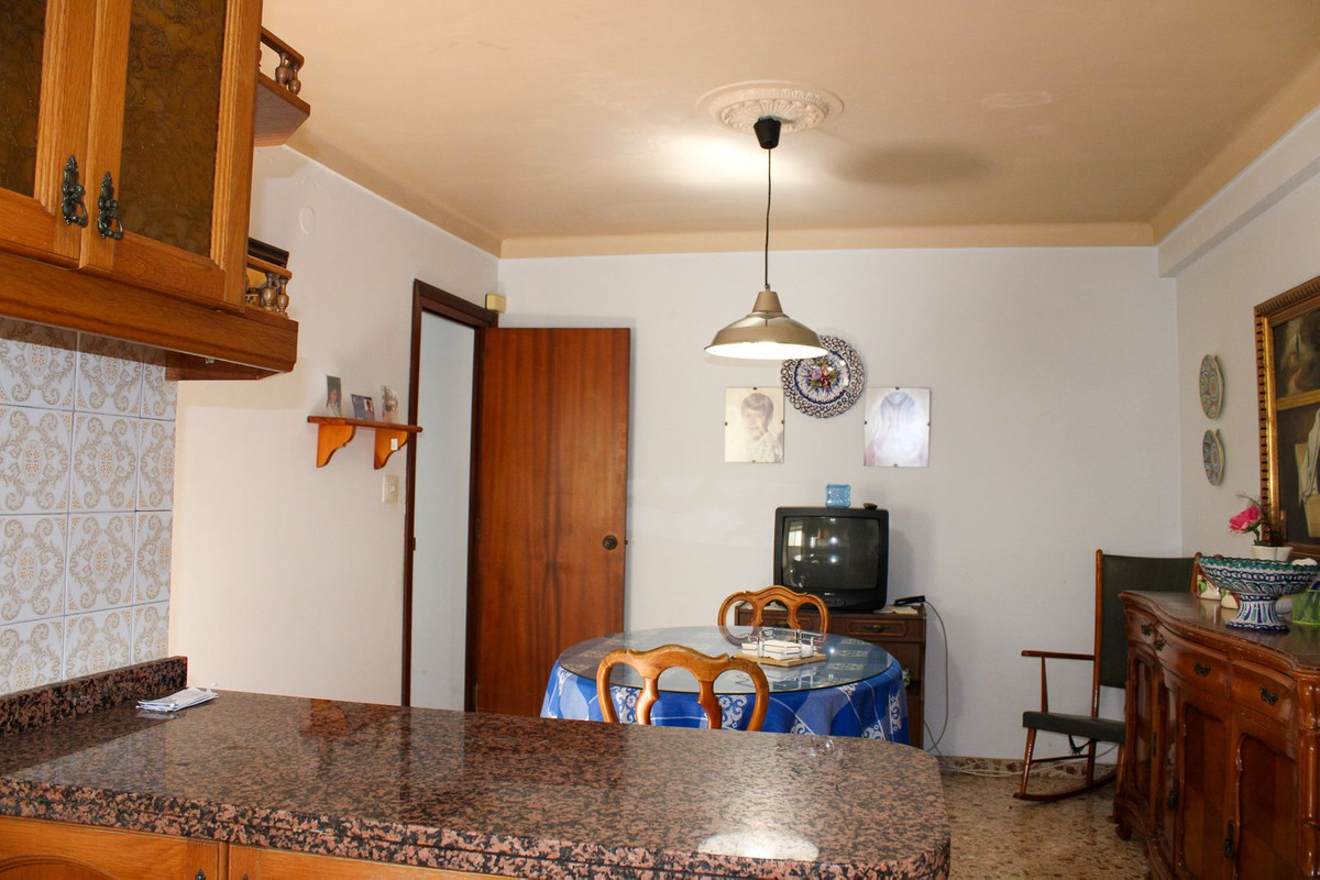 Penthouse in Nerja-18