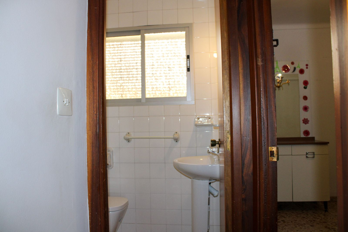 Penthouse in Nerja-27