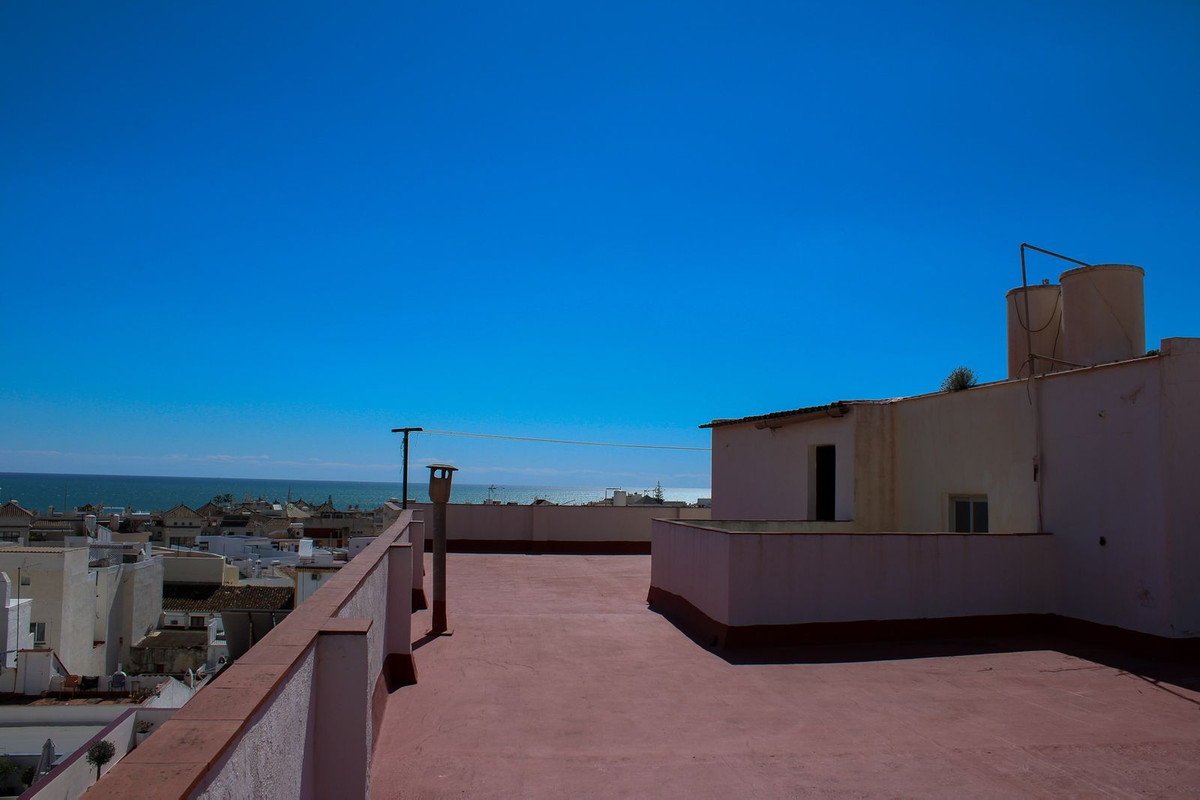 Penthouse in Nerja-3