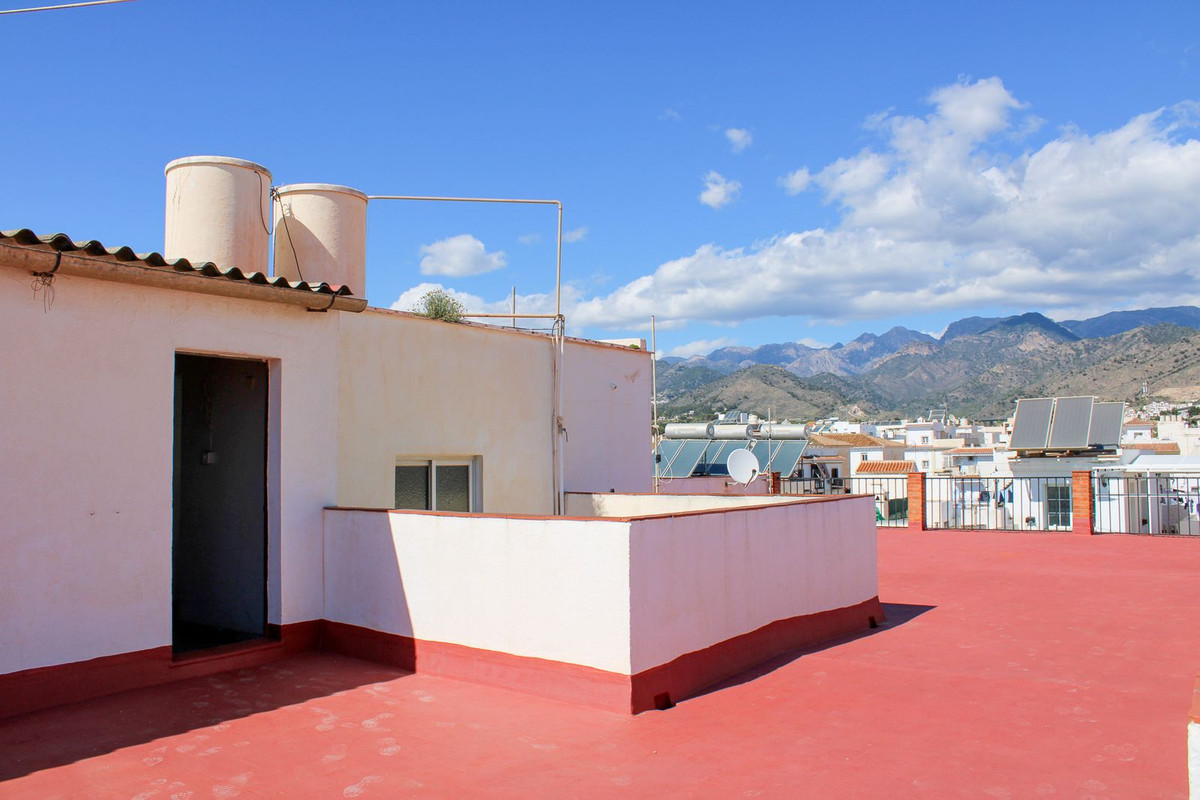 Penthouse in Nerja-35