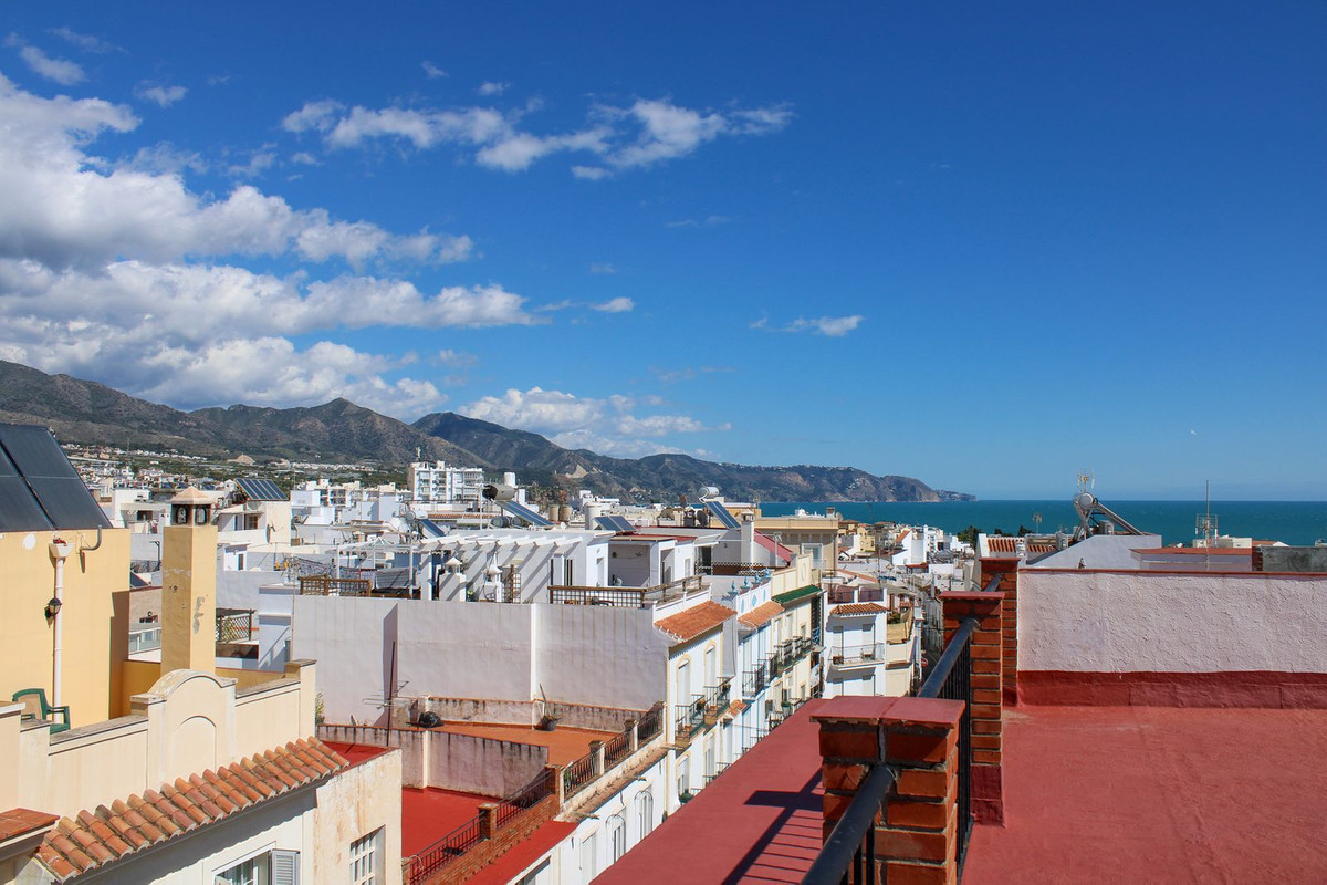 Penthouse in Nerja-37