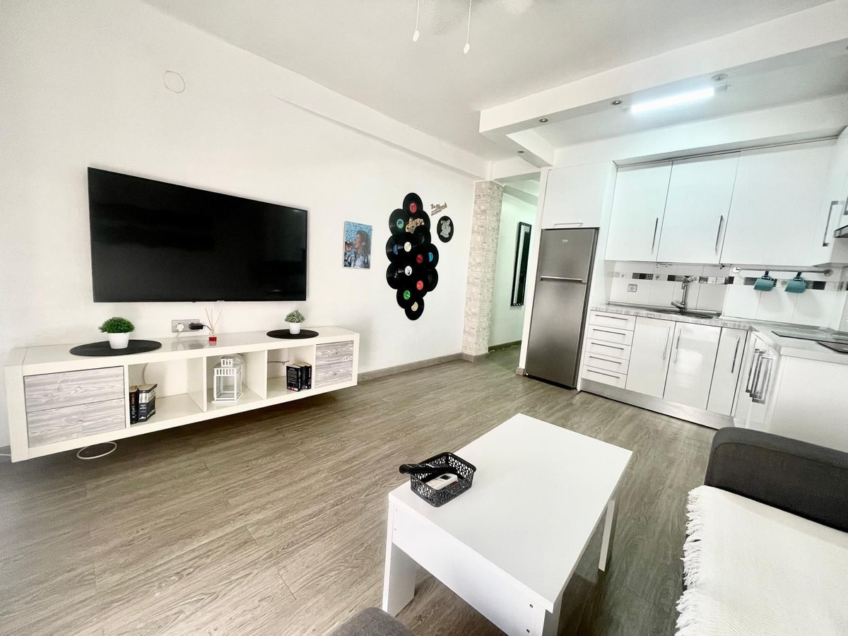 Apartment for sale in Nerja | 1 bedrooms H5039032