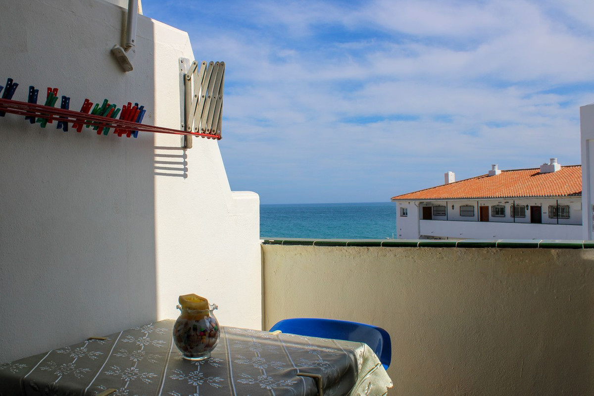 Bovenverdieping Appartement in Nerja-12