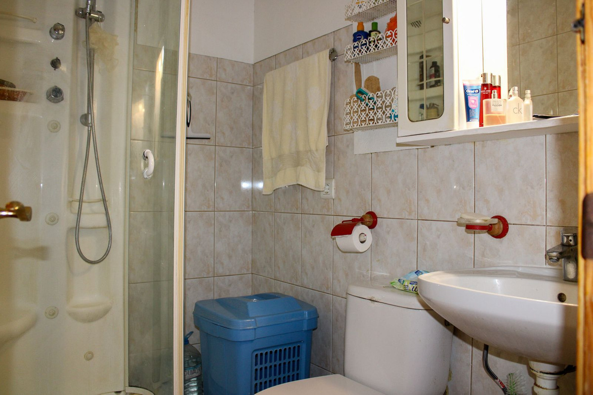 Bovenverdieping Appartement in Nerja-6
