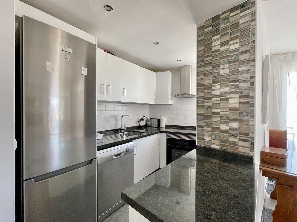 Appartement te koop in Nerja | 2 slaapkamers H5116705