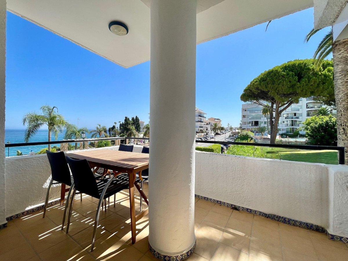 Appartement te koop in Nerja | 2 slaapkamers H5116705