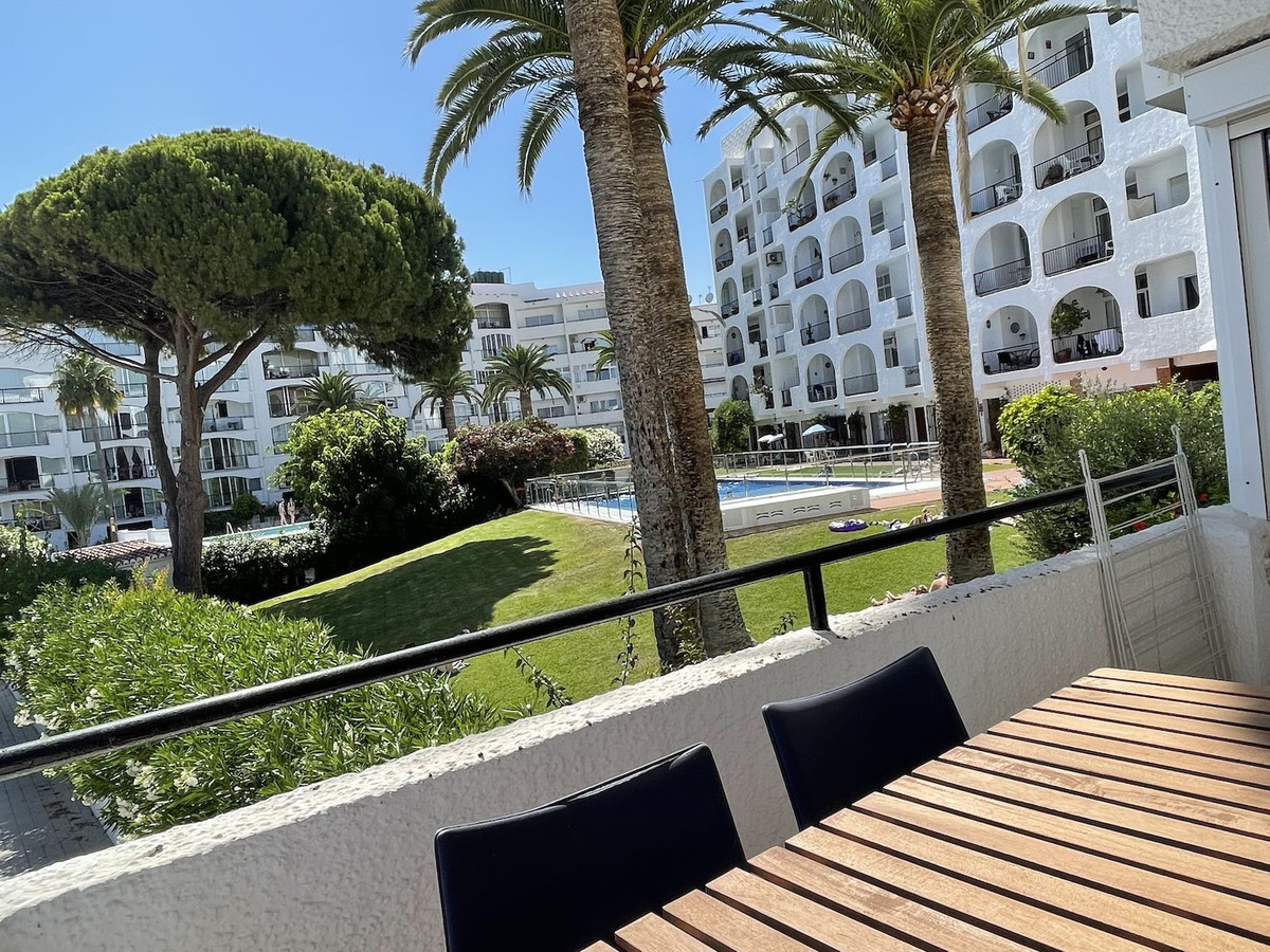 Appartement te koop in Nerja | 2 slaapkamers H5116705