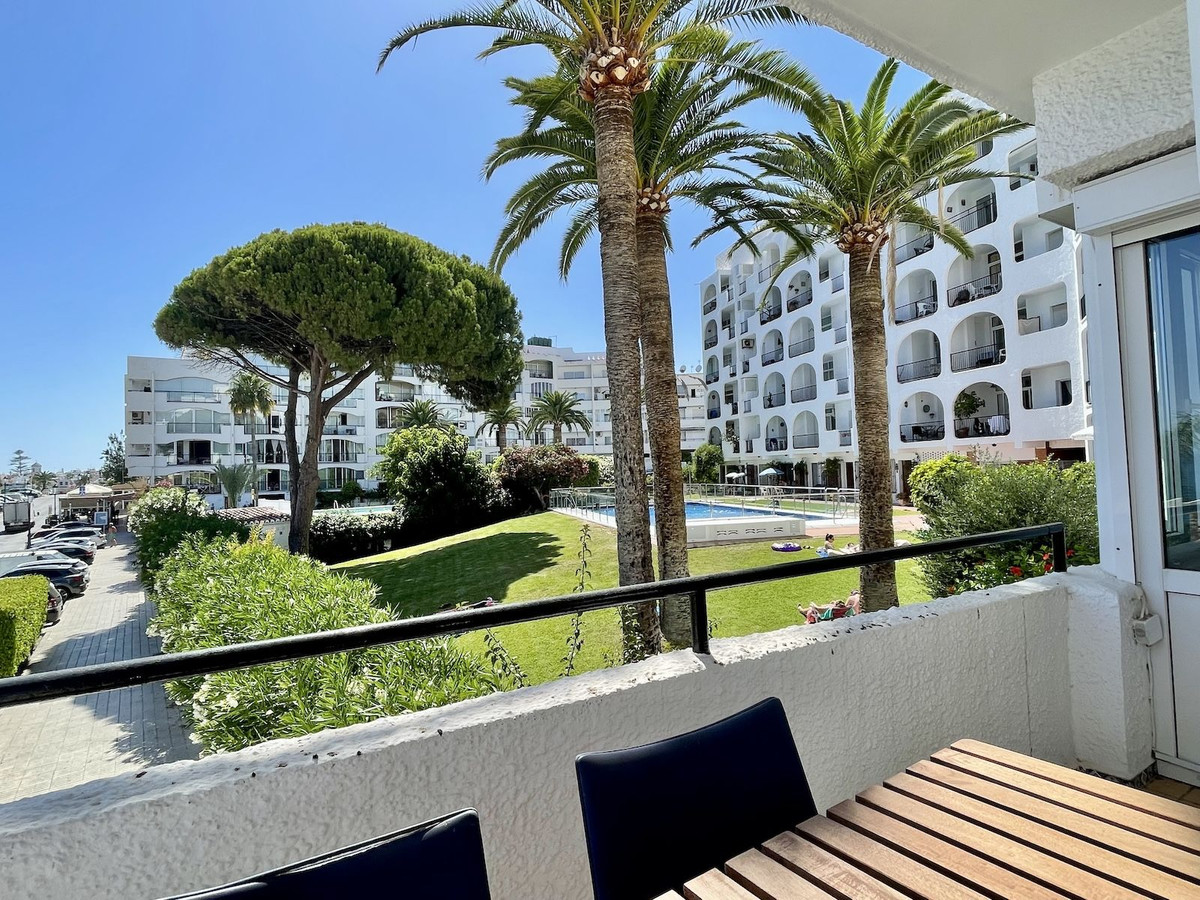Appartement te koop in Nerja | 2 slaapkamers H5116705