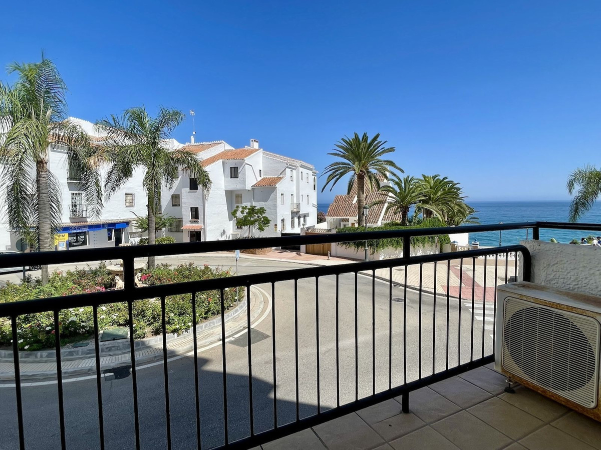 Appartement te koop in Nerja | 2 slaapkamers H5116705