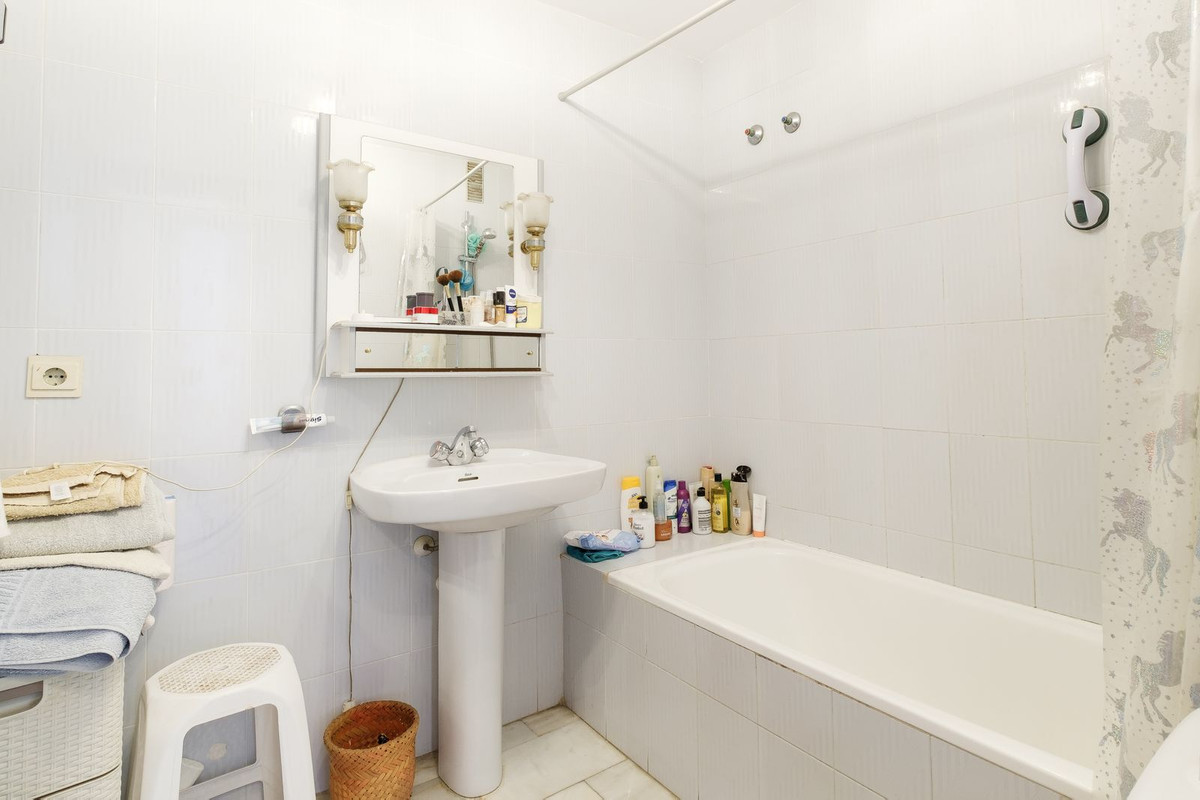 Appartement te koop in Nerja | 2 slaapkamers H5125120