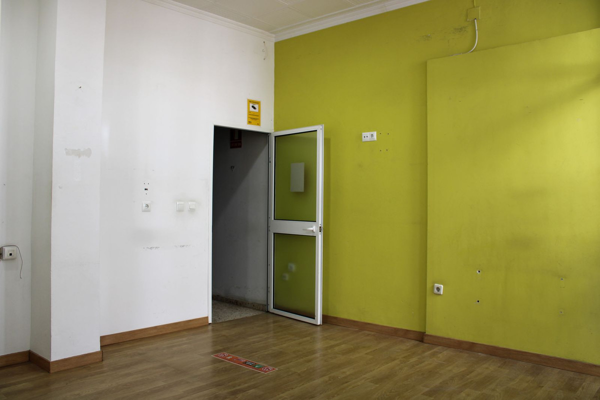 Appartement te koop in Nerja | 5 slaapkamers H5130907